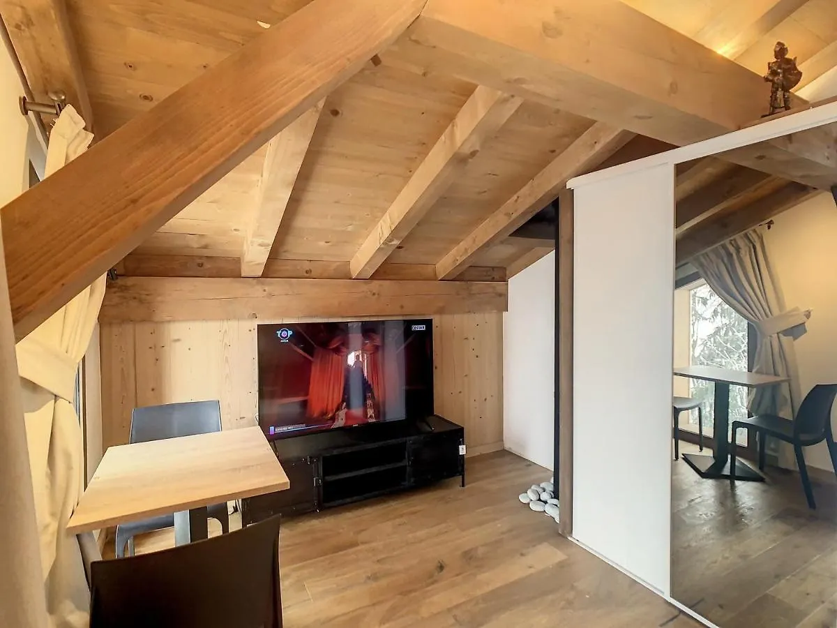 Chalet Combloux, 5 Pieces, 6 Personnes - Fr-1-560-84ヴィラ